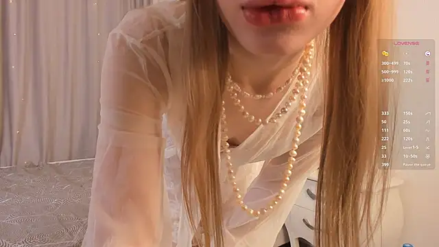 HertaAmorin online show from 30, 11, 2025