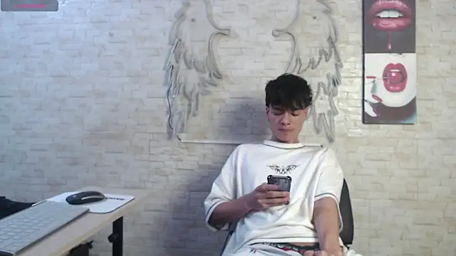 axel milo kairo and noa online show from 11, 2, 2026