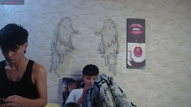 axel milo kairo and noa online show from 10, 2, 2026