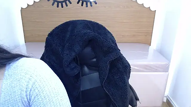 sarah rouse t  online show from 3, 12, 2025