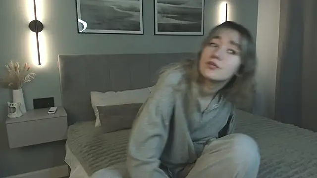 SharonEllis online show from 26, 11, 2025