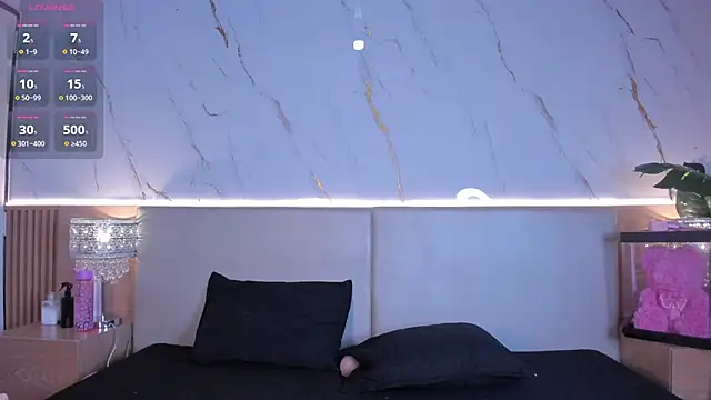 april grey11 online show from 31, 3, 2026