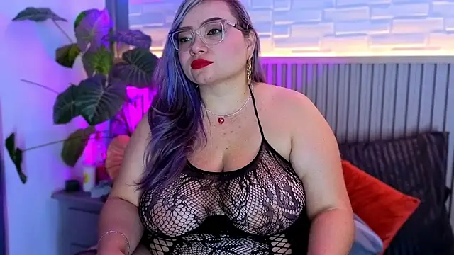 Amber bunnyx01 online show from 13, 1, 2026