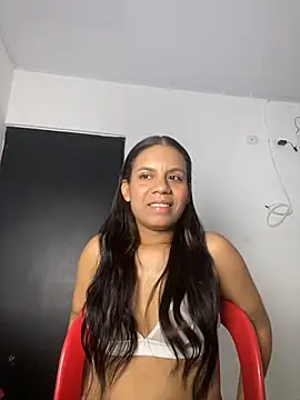 lineichun1708 online show from 13, 11, 2025