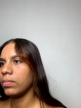 lineichun1708 online show from 2, 12, 2025