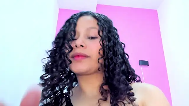 Veronica sexy69 online show from 24, 11, 2025