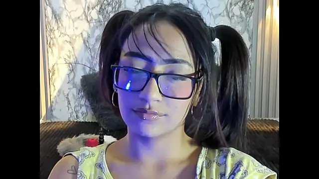 Valkyfoxxx online show from 22, 11, 2025