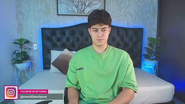 MaxxiCruzz online show from 29, 11, 2025