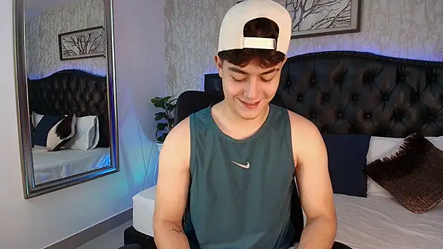 MaxxiCruzz online show from 17, 11, 2025