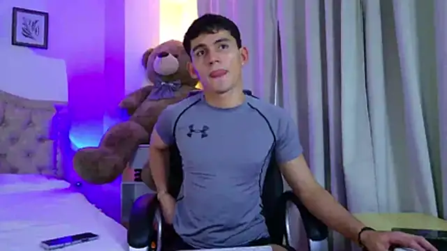 Snapshot of estebanperez_26 chatting on 10, 6, 2026 estebanperez 26 online show from 10, 6, 2026