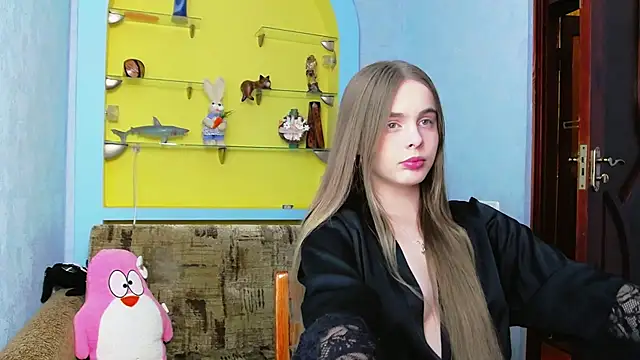 AlicaLOVEalisa777 online show from 12, 4, 2026