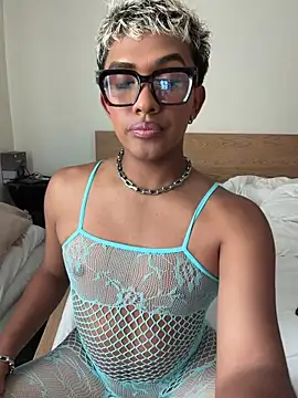 Ashleythelatina online show from 6, 7, 2026