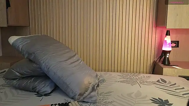 Danmaxwell  online show from 22, 2, 2026