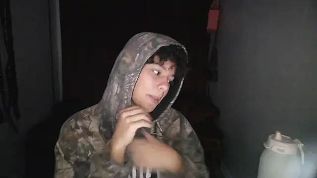 PrettyLittleProblem online show from 13, 11, 2025