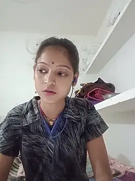 Mohnicute online show from 6, 6, 2026