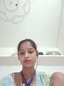 Snapshot of Mohnicute chatting on 12, 7, 2026 Mohnicute online show from 12, 7, 2026