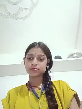 Snapshot of Mohnicute chatting on 7, 7, 2026 Mohnicute online show from 7, 7, 2026