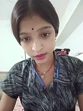 Mohnicute online show from 12, 5, 2026