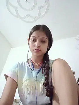 Snapshot of Mohnicute chatting on 17, 6, 2026 Mohnicute online show from 17, 6, 2026