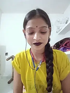 Snapshot of Mohnicute chatting on 5, 7, 2026 Mohnicute online show from 5, 7, 2026