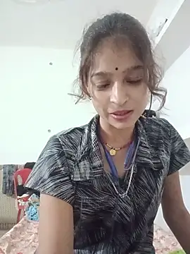 Mohnicute online show from 23, 5, 2026