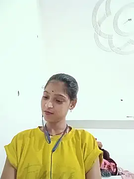 Snapshot of Mohnicute chatting on 22, 7, 2026 Mohnicute online show from 22, 7, 2026