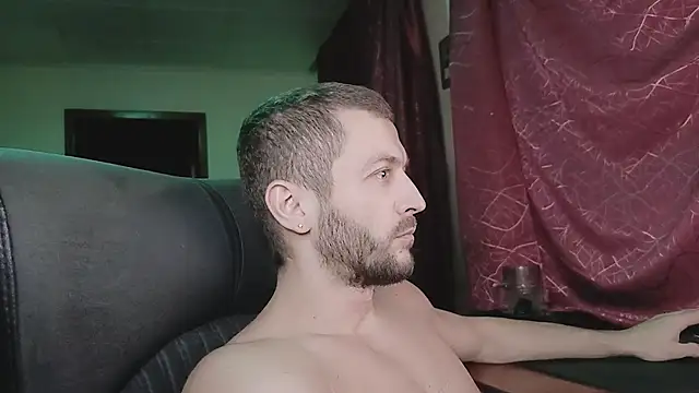 333Alone in theDark777 online show from 24, 11, 2025