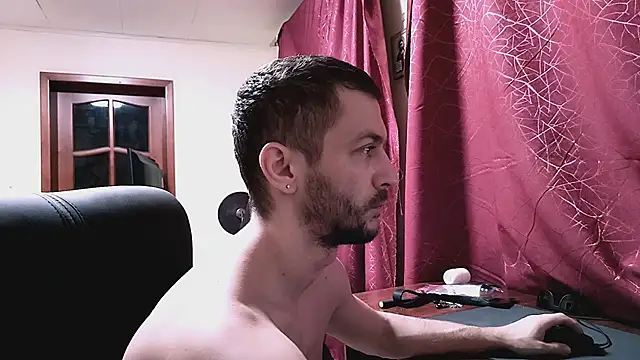 333Alone in theDark777 online show from 15, 11, 2025