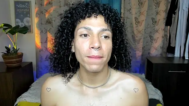 Snapshot of Angel_White25 chatting on 7, 2, 2026 Angel White25 online show from 7, 2, 2026