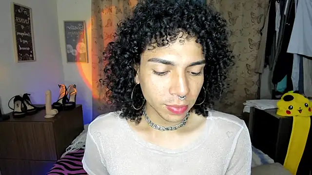 Angel White25 online show from 17, 4, 2026