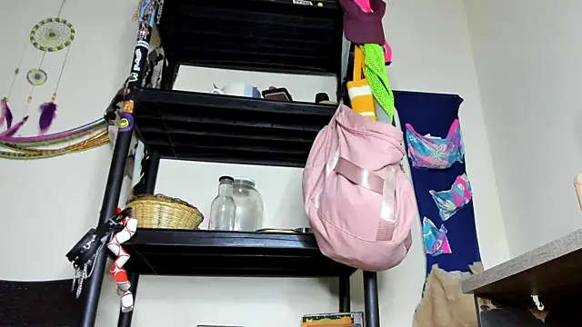 Snapshot of Angel_White25 chatting on 2, 3, 2026 Angel White25 online show from 2, 3, 2026