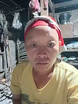 girl-hot2x online show from 26, 5, 2026