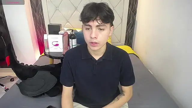 Samu FoXXX online show from 15, 11, 2025