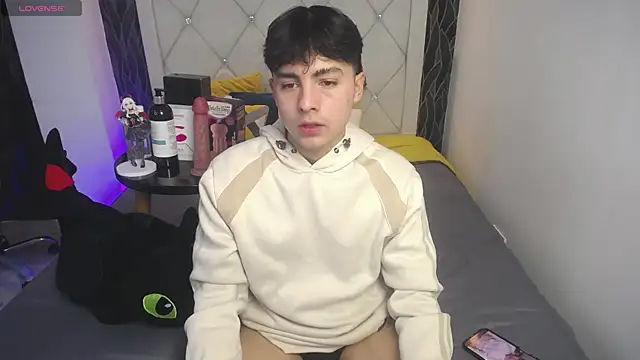 Samu FoXXX online show from 13, 11, 2025