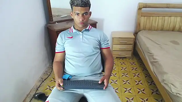 mathews    online show from 20, 12, 2025