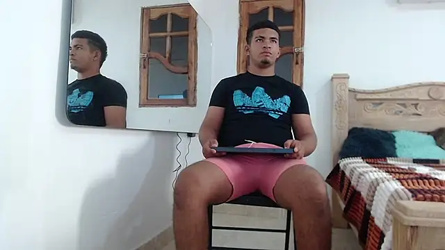 mathews    online show from 16, 11, 2025