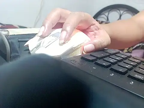 SKINNYMONSTERCOCK online show from 26, 11, 2025