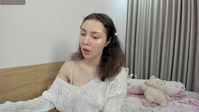 TongueLinn online show from 25, 11, 2025