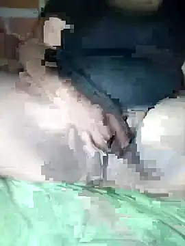 Snapshot of Antonii96 chatting on 13, 11, 2025 Antonii96 online show from 13, 11, 2025