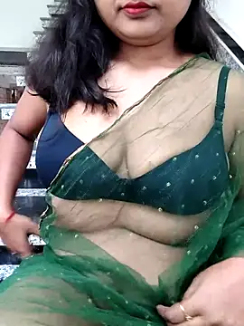 Snapshot of Hot-ruma chatting on 26, 11, 2025 Hot-ruma online show from 26, 11, 2025