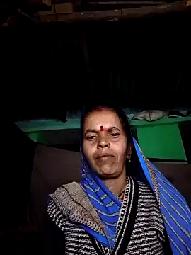 Snapshot of Hot_juli73 chatting on 2, 12, 2025 Hot juli73 online show from 2, 12, 2025