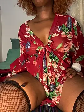 MaskedMuseXXX online show from 17, 12, 2025