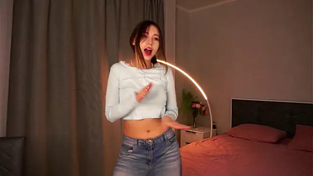 NanceeWestaway online show from 19, 11, 2025