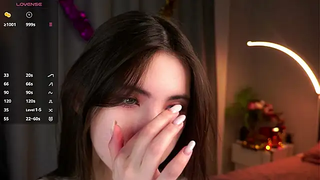 NanceeWestaway online show from 6, 1, 2026