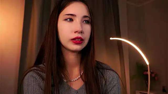 NanceeWestaway online show from 28, 11, 2025