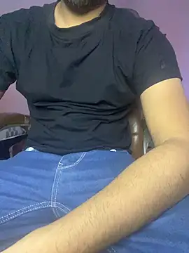 Snapshot of hotyyyyjonny chatting on 25, 6, 2026 hotyyyyjonny online show from 25, 6, 2026