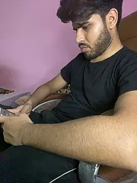 Snapshot of hotyyyyjonny chatting on 5, 7, 2026 hotyyyyjonny online show from 5, 7, 2026