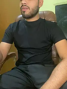 hotyyyyjonny online show from 17, 4, 2026