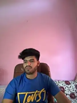 Snapshot of hotyyyyjonny chatting on 13, 7, 2026 hotyyyyjonny online show from 13, 7, 2026