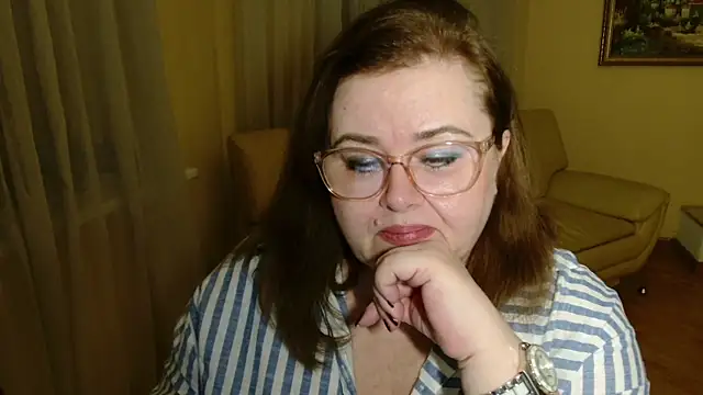 Natali-Gucci online show from 20, 12, 2025